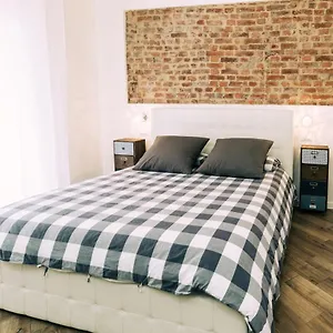 Appart hôtel Mazzini 33, Lainate